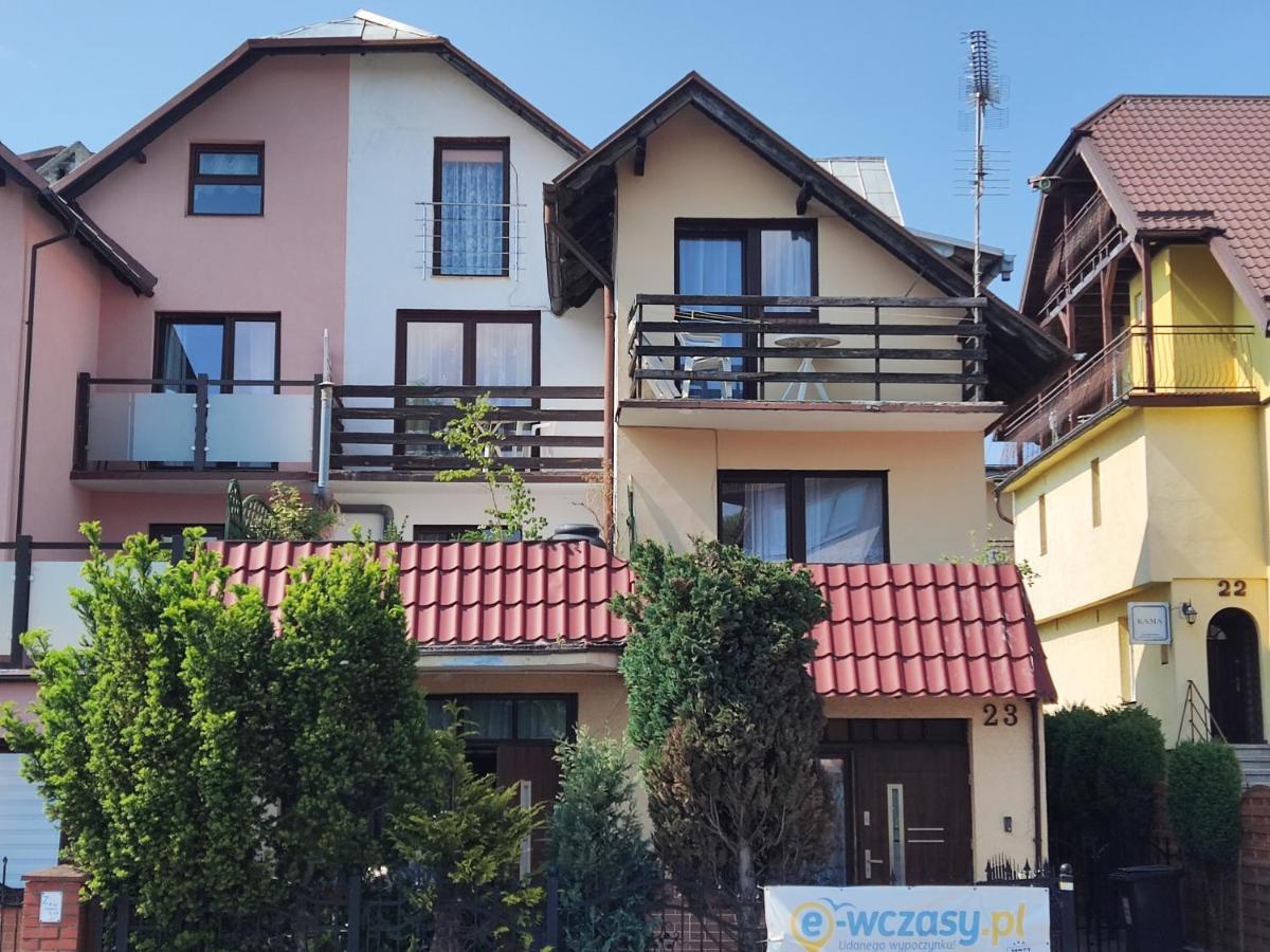 Wojtek Homestay